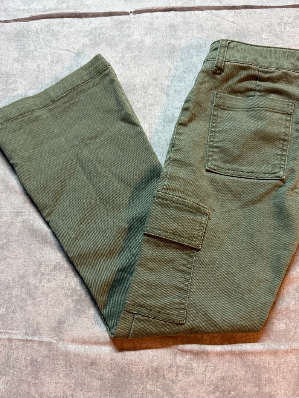 Vanilla Star girls size 8 Olive Cargo Pants - Military Green
